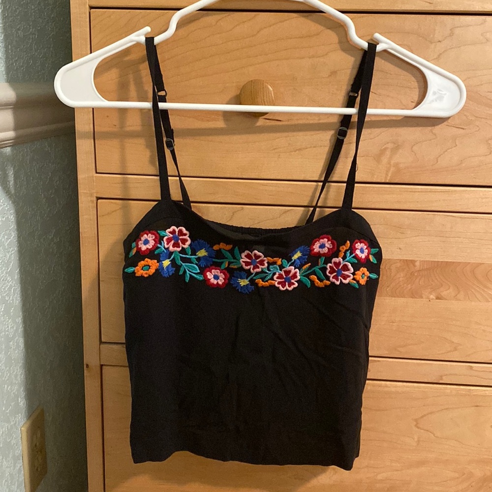 Embroidered flower crop top